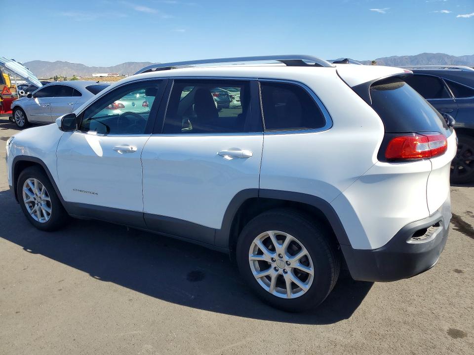 Photo 2 from auction – 2015 JEEP CHEROKEE with VIN 1C4PJLCB9FW706870