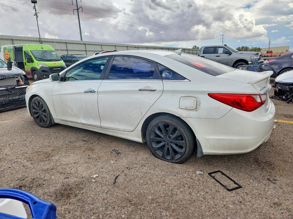 Photo 2 from auction – 2012 HYUNDAI SONATA with VIN 5NPEC4AC8CH368558