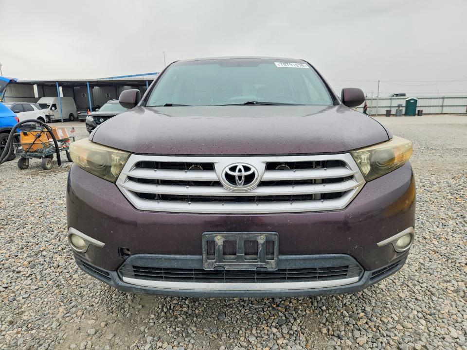 Photo 5 from auction – 2012 TOYOTA HIGHLANDER with VIN 5TDBK3EH0CS125648