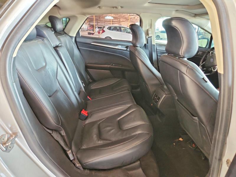 Photo 10 from auction – 2019 FORD FUSION with VIN 3FA6P0K93KR149075