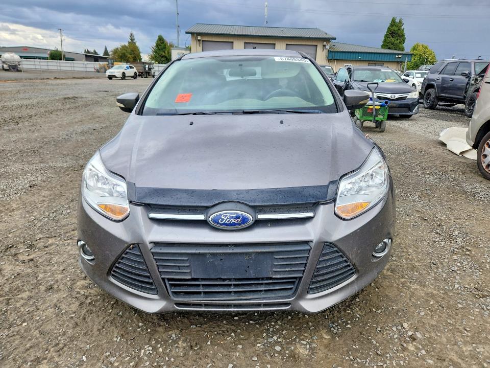 Photo 5 from auction – 2014 FORD FOCUS with VIN 1FADP3K25EL264744
