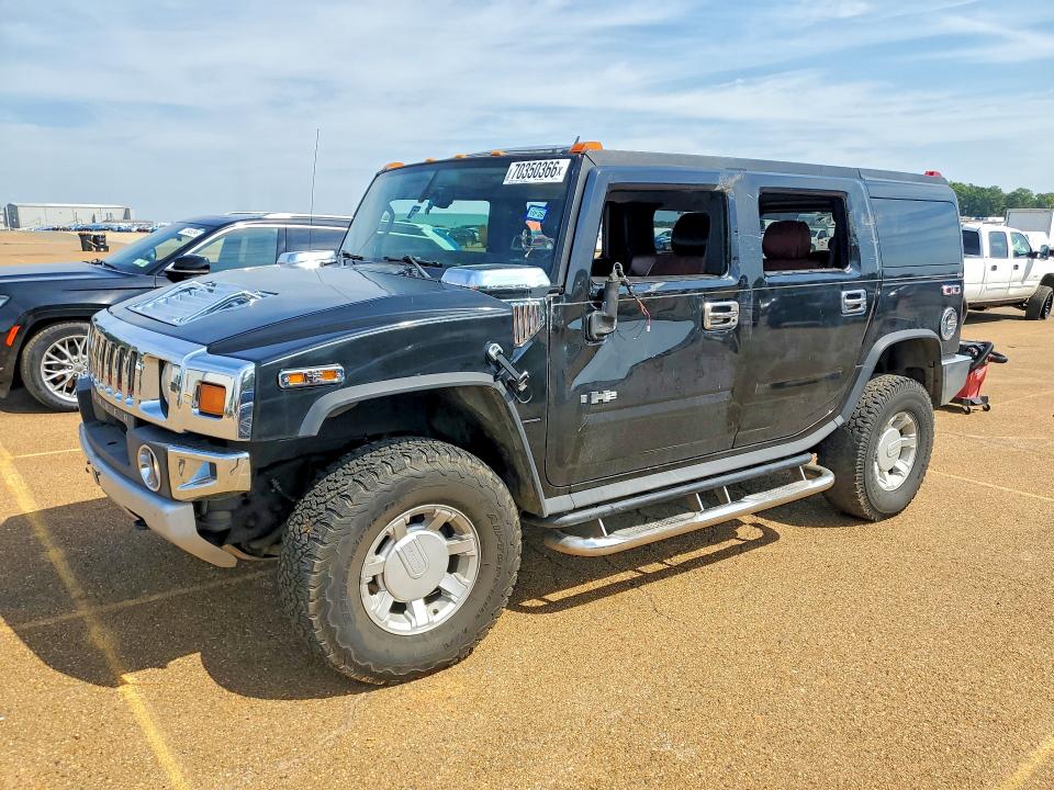 HUMMER H2 2008 with VIN 5GRGN23858H102239 - Photo from auction