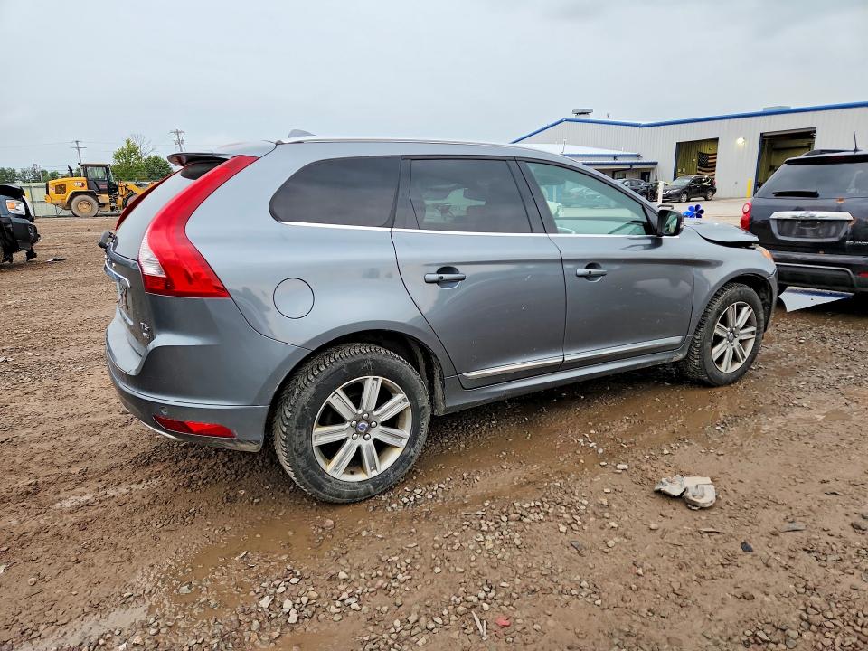 Photo 3 from auction – 2017 VOLVO XC60 with VIN YV440MRU2H2082325