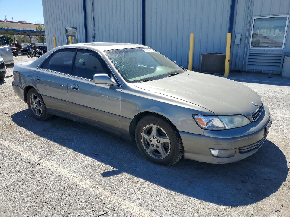 Photo 4 from auction – 2000 LEXUS ES with VIN JT8BF28G9Y5077306