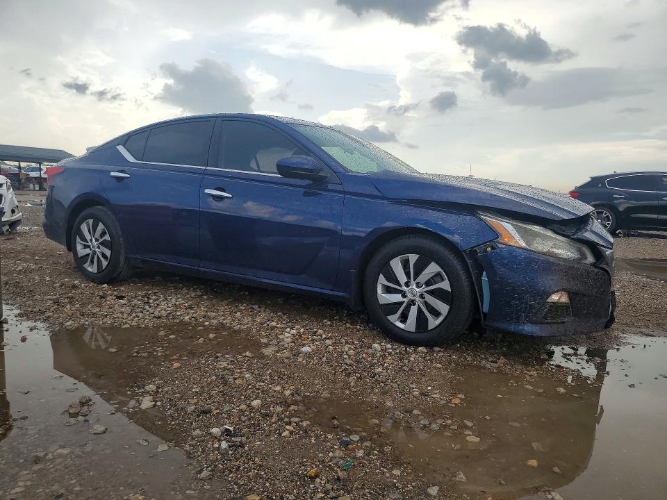 Photo 4 from auction – 2020 NISSAN ALTIMA with VIN 1N4BL4BV7LC141625