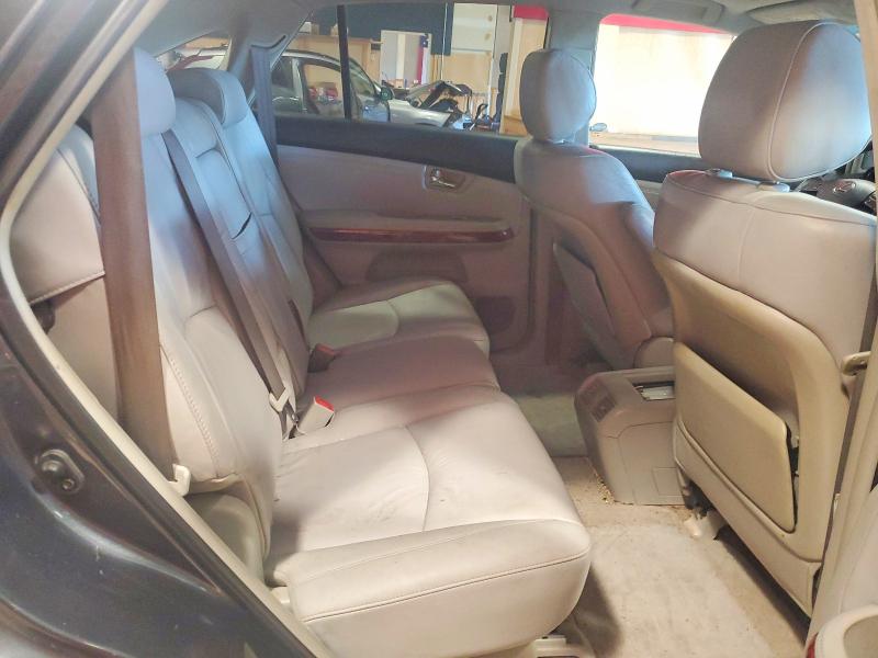 Photo 11 from auction – 2005 LEXUS RX with VIN 2T2HA31U85C073743