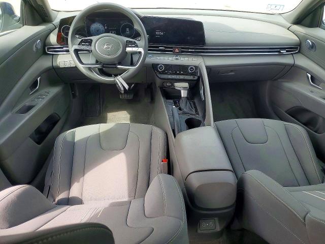 Снимка 8 от търг – 2024 HYUNDAI ELANTRA с VIN KMHLM4DG4RU652573