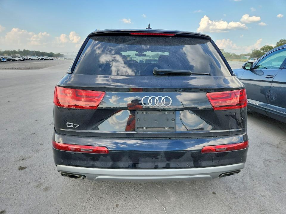 Фото 6 с аукциона – 2018 AUDI Q7 с VIN WA1LAAF70JD013761