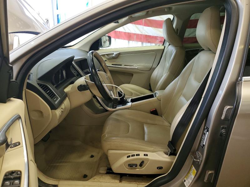 صورة رقم 7 من المزاد - 2015 VOLVO XC60 مع VIN YV4612RK2F2710700