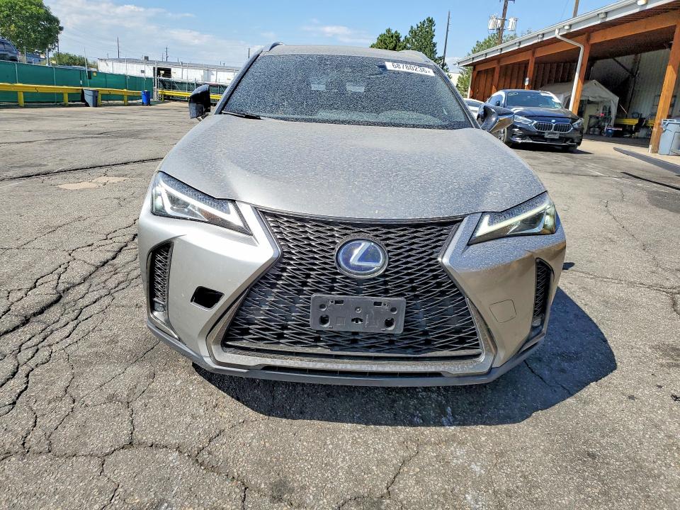 Zdjęcie 5 z aukcji – 2019 LEXUS UX z VIN JTHU9JBH2K2010762