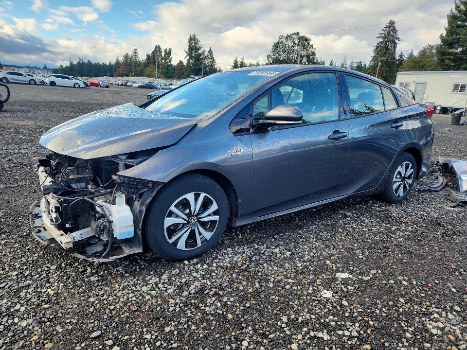 TOYOTA PRIUS PRIME 2018 with VIN JTDKARFP3J3086175 - Photo from auction