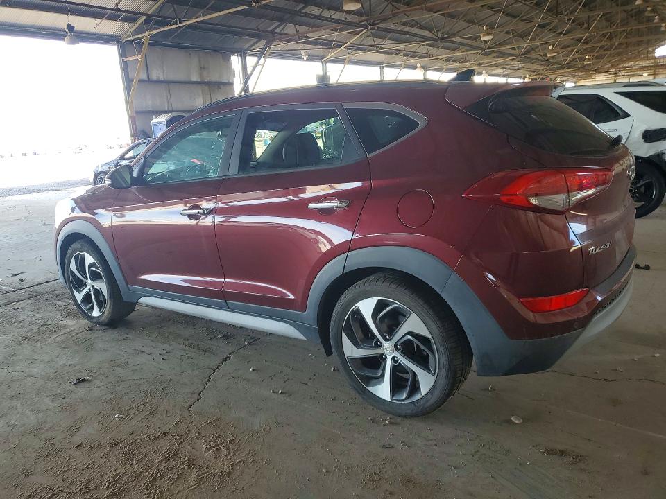 Фото 2 с аукциона – 2017 HYUNDAI TUCSON с VIN KM8J33A28HU499059