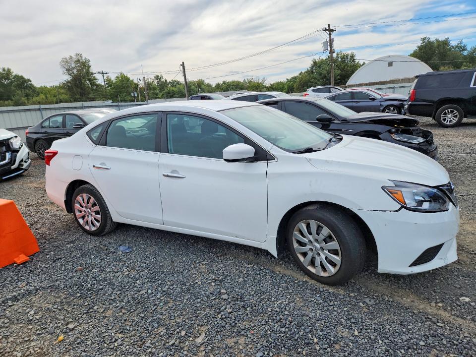 Photo 4 from auction – 2017 NISSAN SENTRA with VIN 3N1AB7AP4HY343109