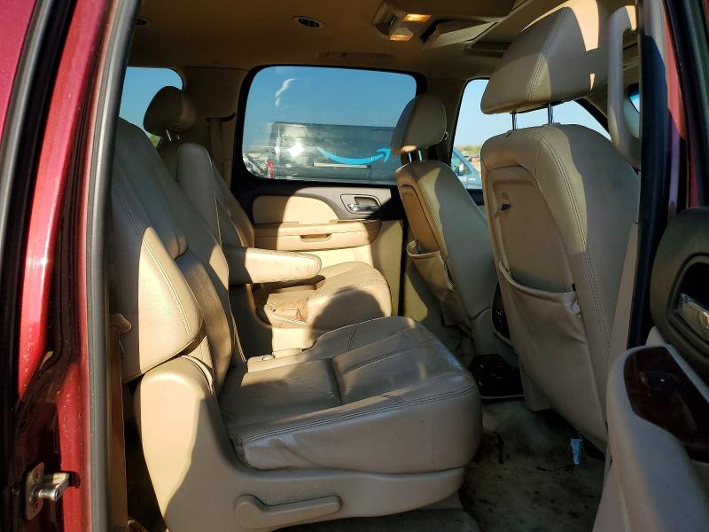 Photo 11 from auction – 2008 CHEVROLET SUBURBAN with VIN 3GNFC16078G198038