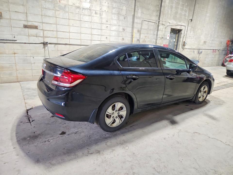 Photo 3 from auction – 2015 HONDA CIVIC with VIN 2HGFB2F54FH514801