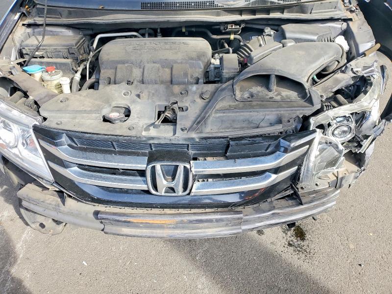 Photo 12 from auction – 2015 HONDA ODYSSEY with VIN 5FNRL5H67FB100207