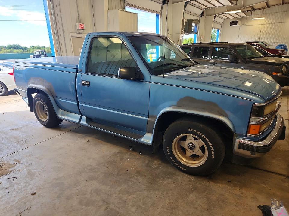 Photo 4 from auction – 1997 CHEVROLET GMT-400 with VIN 1GBEC14W5VZ100863