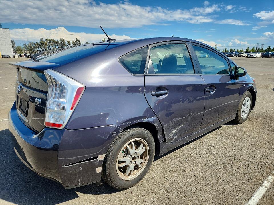 Photo 3 from auction – 2010 TOYOTA PRIUS with VIN JTDKN3DU4A0226973