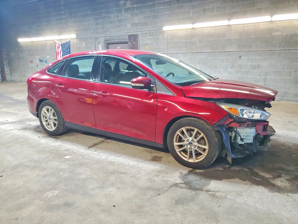 Photo 4 from auction – 2015 FORD FOCUS with VIN 1FADP3F24FL339896