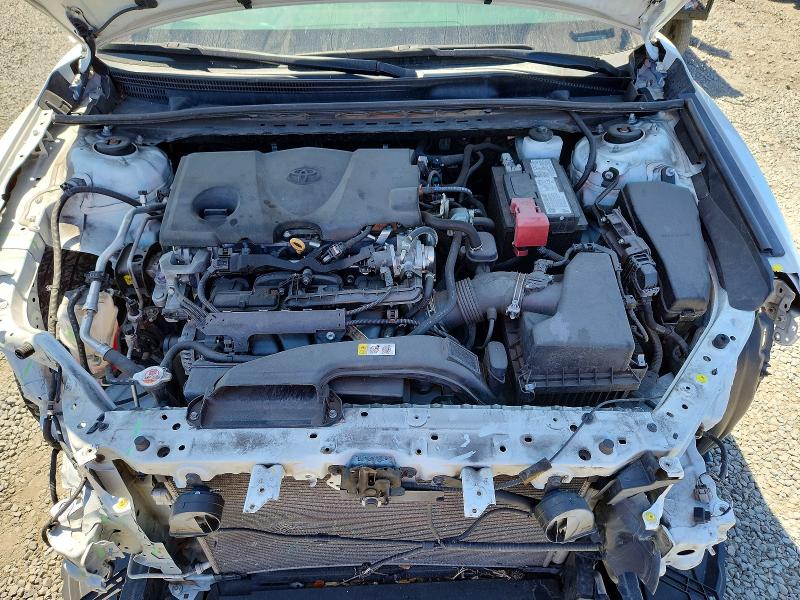 Photo 11 from auction – 2022 TOYOTA CAMRY with VIN 4T1C11AK2NU024781