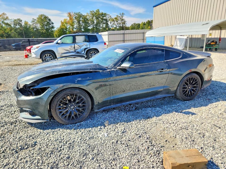 FORD MUSTANG 2016 مع رقم تعريف المركبة 1FA6P8CF5G5327145 - صورة من المزاد