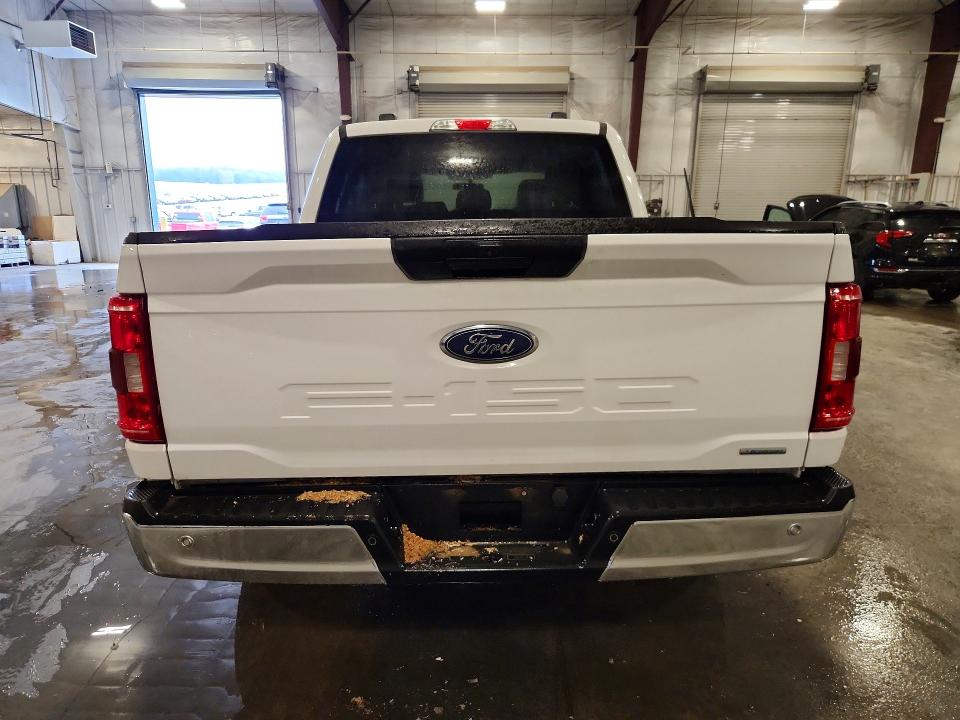 Снимка 6 от търг – 2023 FORD F150 с VIN 1FTEW1EPXPKF45704