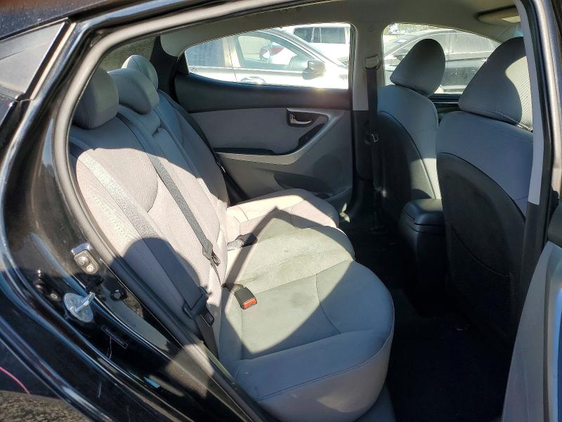 Photo 10 from auction – 2012 HYUNDAI ELANTRA with VIN 5NPDH4AE8CH085463