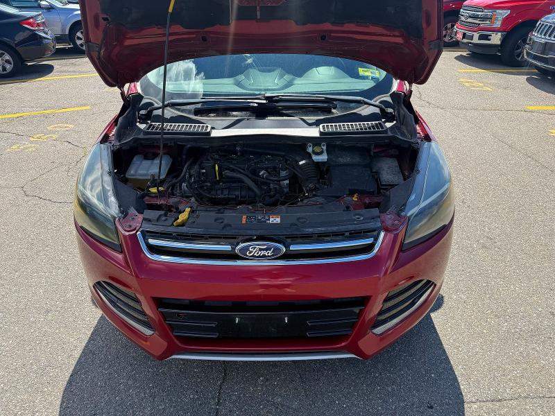 Photo 7 from auction – 2016 FORD ESCAPE with VIN 1FMCU9JX7GUC03385