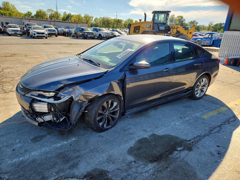 CHRYSLER 200 2015 с VIN 1C3CCCBG1FN731407 - Снимка от търг