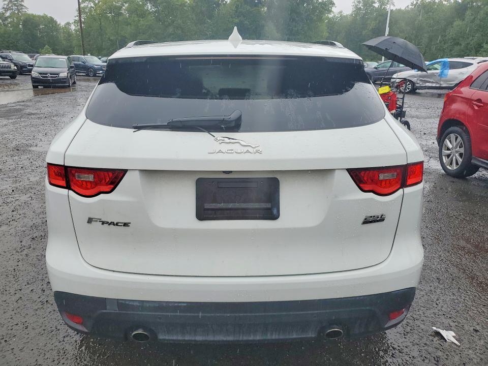 Photo 6 from auction – 2018 JAGUAR F-PACE with VIN SADCK2FX8JA272903