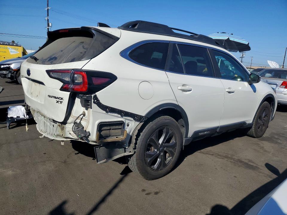 Photo 3 from auction – 2021 SUBARU OUTBACK with VIN 4S4BTGLD5M3109478