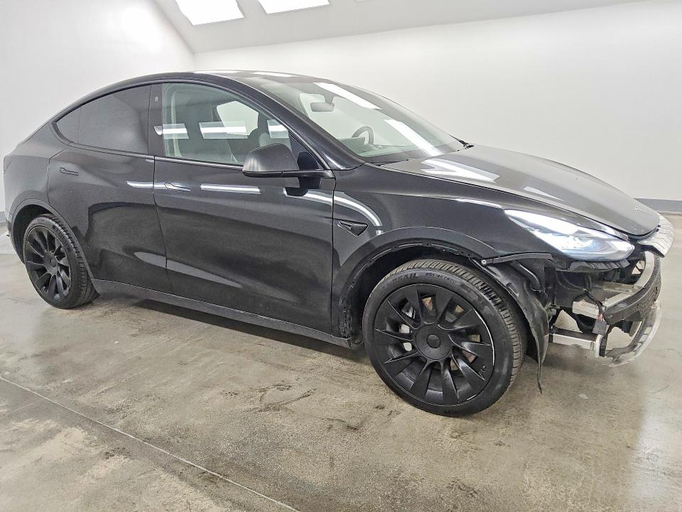 Photo 4 from auction – 2022 TESLA MODEL Y with VIN 7SAYGDEEXNF480490