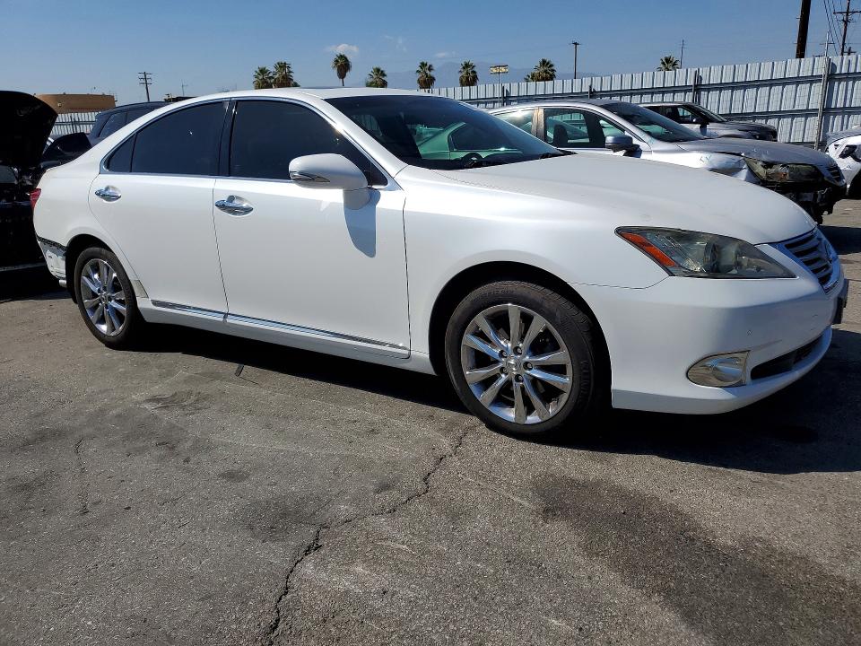 Снимка 4 от търг – 2011 LEXUS ES с VIN JTHBK1EG8B2443713