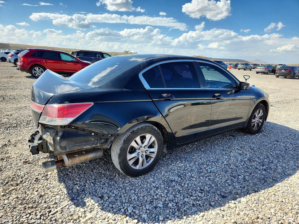 Photo 3 from auction – 2012 HONDA ACCORD with VIN 1HGCP2F60CA242626