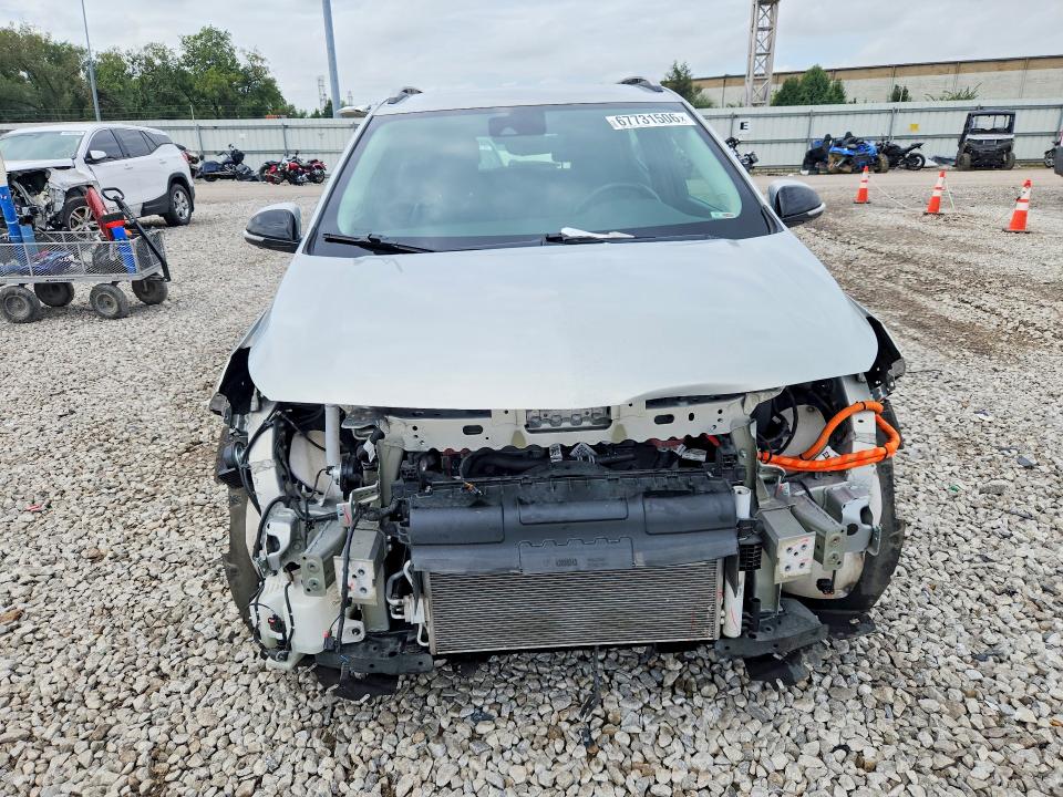 Photo 5 from auction – 2023 CHEVROLET BOLT EUV with VIN 1G1FZ6S08P4104599