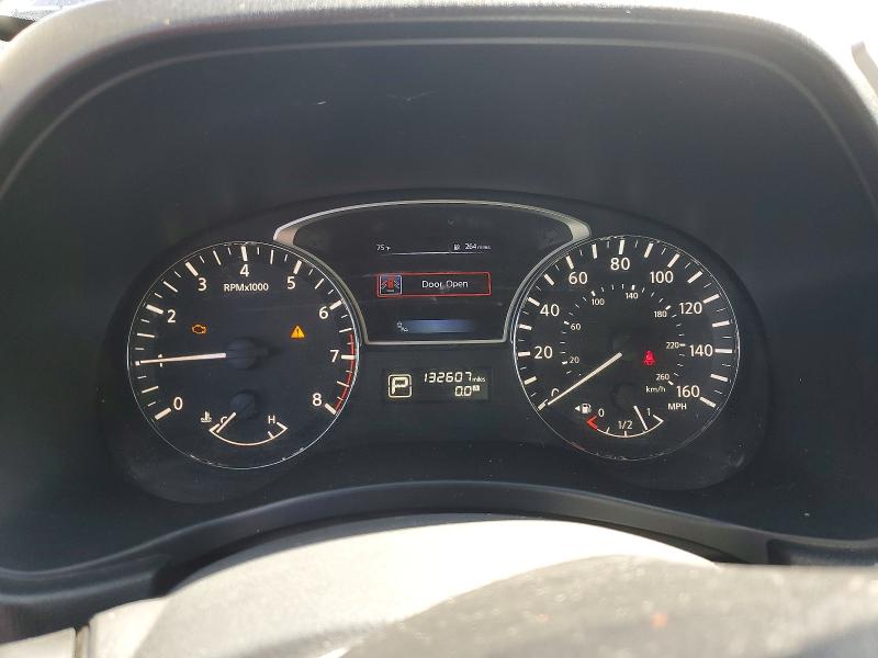 Photo 9 from auction – 2015 NISSAN PATHFINDER with VIN 5N1AR2MN2FC711438
