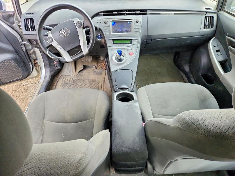 Photo 8 from auction – 2013 TOYOTA PRIUS with VIN JTDKN3DU2D1696014