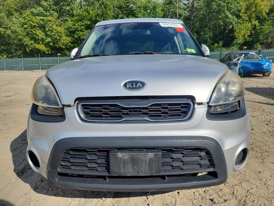 Photo 5 from auction – 2012 KIA SOUL with VIN KNDJT2A51C7464394