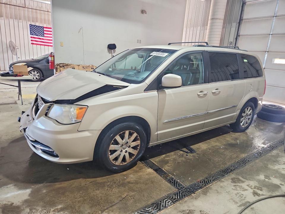 2014 CHRYSLER TOWN & COUNTRY - Търг №67400306
