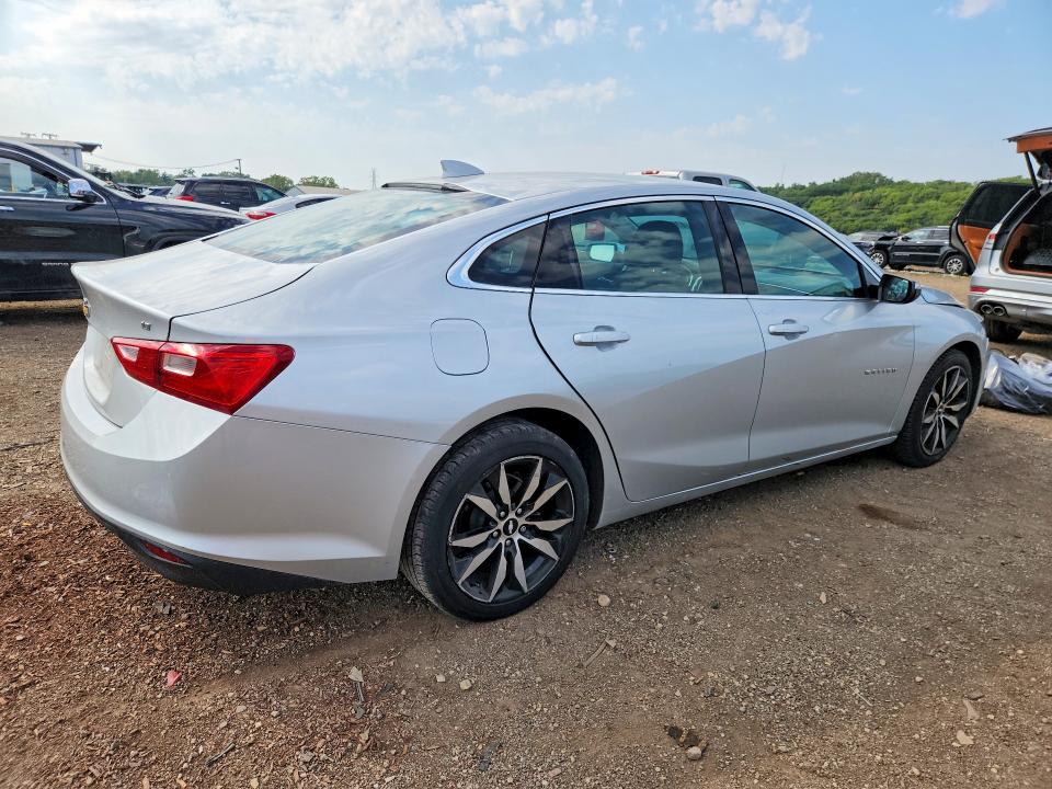 Photo 3 from auction – 2018 CHEVROLET MALIBU with VIN 1G1ZD5ST7JF273248