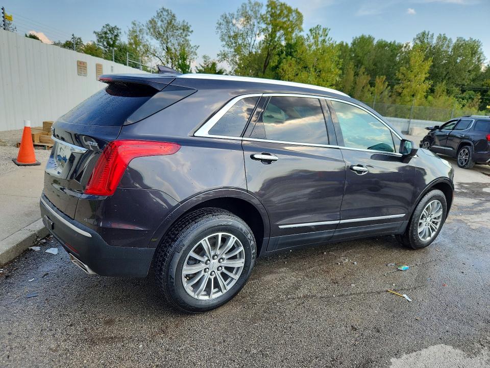Снимка 3 от търг – 2017 CADILLAC XT5 с VIN 1GYKNBRS4HZ235514