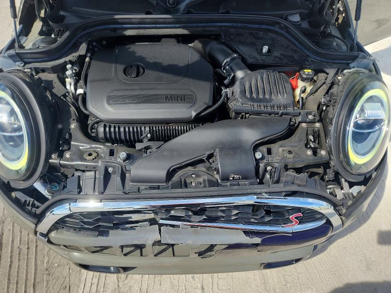 Photo 11 from auction – 2021 MINI COOPER with VIN WMWXR5C07M2M94989