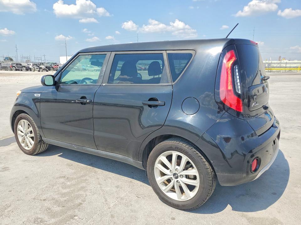 Photo 2 from auction – 2018 KIA SOUL with VIN KNDJP3A58J7896813
