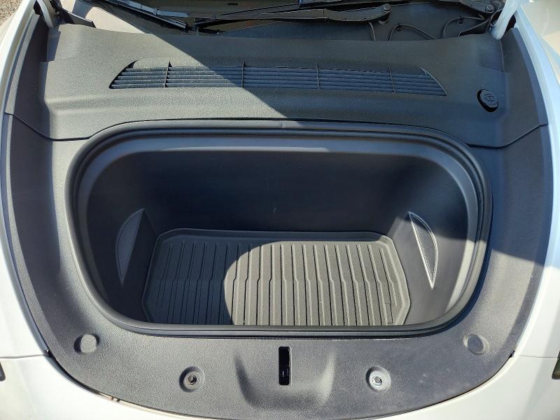 Photo 11 from auction – 2023 TESLA MODEL Y with VIN 7SAYGDEE0PA102467