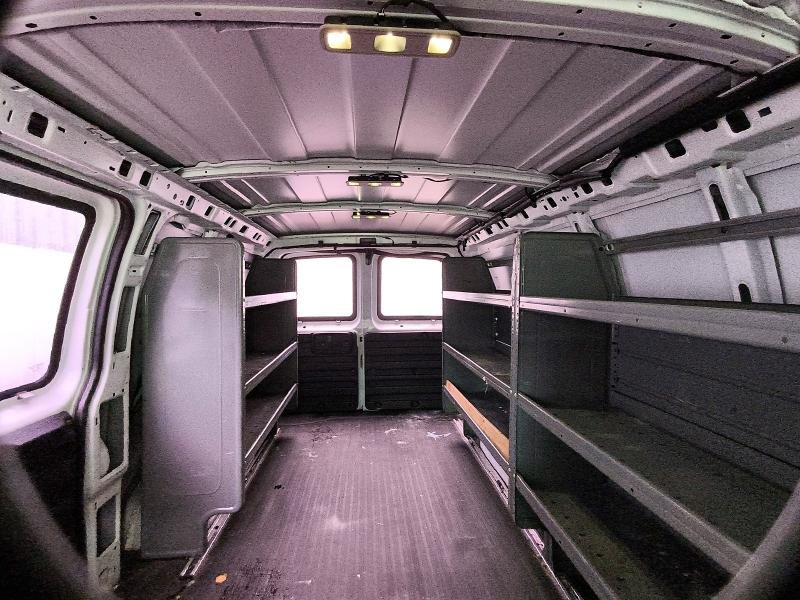 Photo 10 from auction – 2017 GMC SAVANA with VIN 1GTW7AFF9H1181449