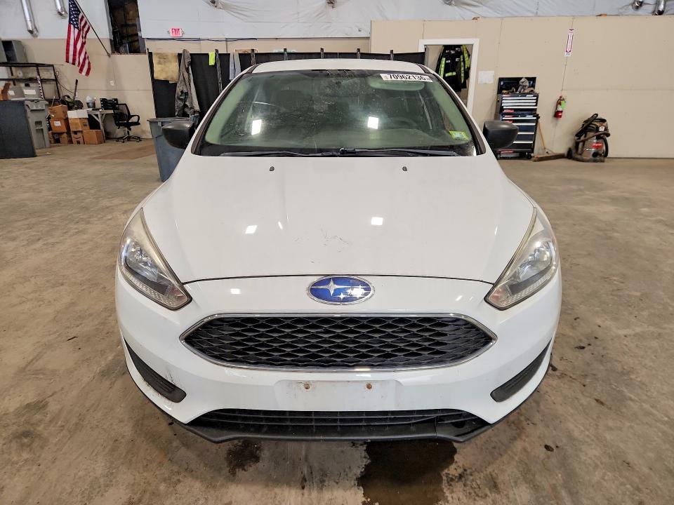 صورة رقم 5 من المزاد - 2017 FORD FOCUS مع VIN 1FADP3E28HL297432