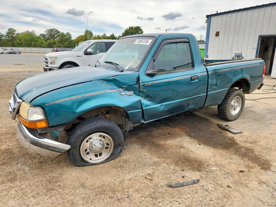 FORD RANGER 1998 с VIN 1FTYR10C5WUB41821 - Снимка от търг