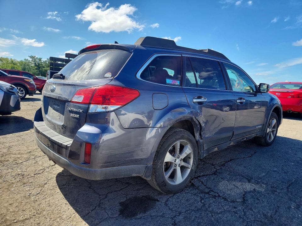 Снимка 3 от търг – 2014 SUBARU OUTBACK с VIN 4S4BRBPC1E3267403