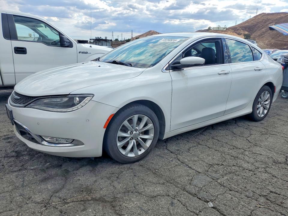 CHRYSLER 200 2015 with VIN 1C3CCCCG6FN711264 - Photo from auction