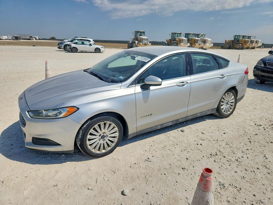 Photo 1 from auction – 2015 FORD FUSION with VIN 3FA6P0UU9FR199342
